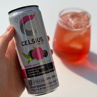 셀시어스 오리지널 325ml 에너지 비타민 피트니스 드링크(24can) 다이어트 음료 — 5점을 준 리뷰어가 2022년 5월 올린 사용 사진