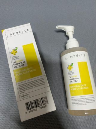 랑벨 내츄럴 딥 포어 클렌저 210ml (저자극 약산성 천연 클렌징 젤) — 5점을 준 리뷰어가 2022년 5월 올린 사용 사진
