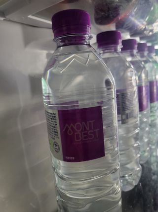몽베스트 [MONTBEST]위드어스 500mL 20병 — 5점을 준 리뷰어가 2024년 2월 올린 사용 사진