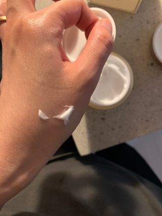 Dr.느루벗 느루벗 링클 솔루션 콘센트레이트 스네일 탄력 달팽이 크림 80g — 5점을 준 리뷰어가 2021년 5월 올린 사용 사진