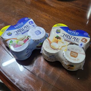 매일바이오 그릭요거트 오리지널 플레인 4개, 로스터리 커피믹스 4개 — 5점을 준 리뷰어가 2021년 12월 올린 사용 사진