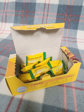 (주) 피치코리아 믹스커피캔디76g x2개입 — 5점을 준 리뷰어가 2022년 11월 올린 사용 사진