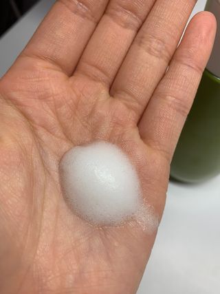 [후르디아] 아보카도 약산성 비건 여성 청결제 — 5점을 준 리뷰어가 2021년 12월 올린 사용 사진