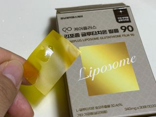 프리 [경남제약헬스케어] 케어플러스 리포좀 글루타치온 필름 90 1박스(30매) — 4점을 준 리뷰어가 2024년 10월 올린 사용 사진