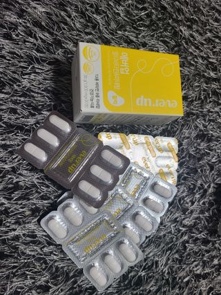 [몸엔용] 에버업 멀티비타민&미네랄, 눈건강 루테인 혈행건강 오메가3, 면역 프로바이오틱스 3종 택1 — 5점을 준 리뷰어가 2022년 4월 올린 사용 사진