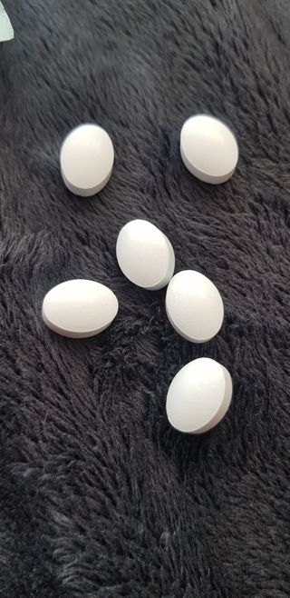 입 냄새 완화에 도움을 주는 에티켓 캔디 앳캔디 스트롱민트 — 5점을 준 리뷰어가 2021년 1월 올린 사용 사진