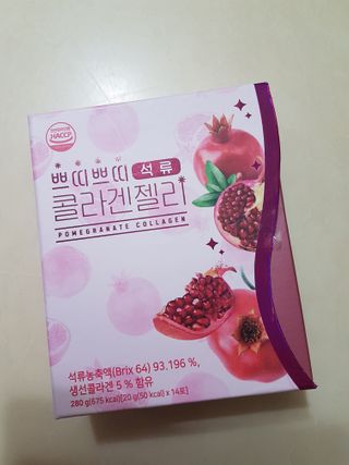 헬스업_쁘띠쁘띠석류콜라겐젤리_20g x 14포 — 5점을 준 리뷰어가 2020년 12월 올린 사용 사진