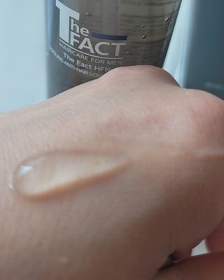 The Fact 더팩트 에이치에프엔 쿨링 안티헤어로스 토닉 젤 150ml — 5점을 준 리뷰어가 2022년 5월 올린 사용 사진
