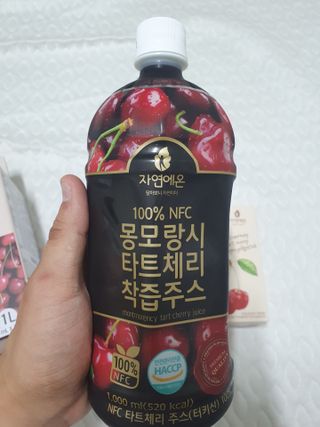 자연에온 몽모랑시 타트체리 3종 세트 구성 - 저분자콜라겐젤리, NFC 착즙주스 — 5점을 준 리뷰어가 2021년 7월 올린 사용 사진