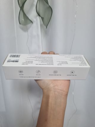 아카라 어두울 때만 켜지는 스마트 무선 센서등 — 4점을 준 리뷰어가 2021년 12월 올린 사용 사진