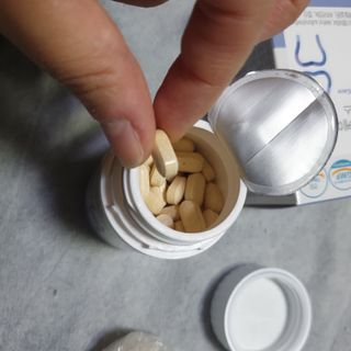 프리마인 평생 써야하는 관절의 건강을 위한 완벽설계 솔루션 관절n마디케어 플러스 120정 — 5점을 준 리뷰어가 2021년 10월 올린 사용 사진