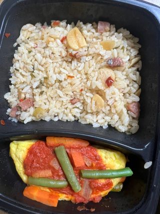 직탁 식단관리 3종 도시락(꼬막 듬뿍 곤드레비빔밥, 알리오올리오 불고기오믈렛, 매콤쭈꾸미 시래기유채밥) — 4점을 준 리뷰어가 2022년 7월 올린 사용 사진