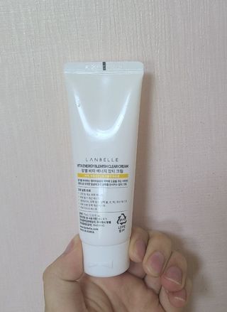 랑벨 비타 에너지 잡티 크림 75ml (피부 속 기미완화크림) — 4.5점을 준 리뷰어가 2022년 5월 올린 사용 사진