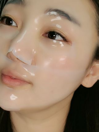약손명가코스메틱 에오스보떼 푸가 64 스킨 핏 콜라겐 매직 마스크 — 4점을 준 리뷰어가 2021년 1월 올린 사용 사진