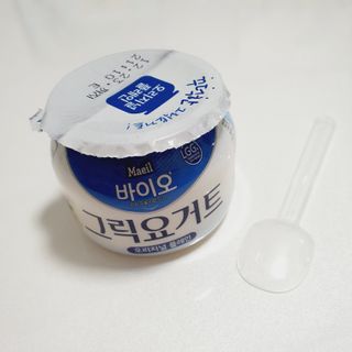 매일바이오 그릭요거트 오리지널 플레인 4개, 로스터리 커피믹스 4개 — 리뷰어가 2021년 12월 올린 사용 사진