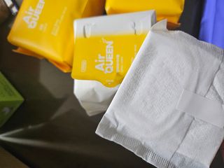 에어퀸 뉴브레스 유기농 생리대 4종 (팬티라이너 20P + 중형 10P + 대형 10P + 오버나이트 8P)_체험단 — 5점을 준 리뷰어가 2024년 5월 올린 사용 사진