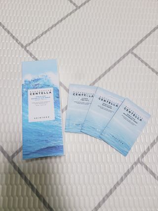 [스킨1004] 마다가스카르 센텔라 히알루-시카 워터핏 선세럼 50ml — 5점을 준 리뷰어가 2024년 5월 올린 사용 사진