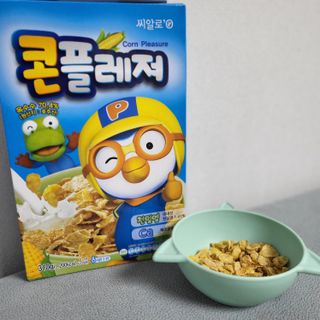 씨알푸드 뽀로로 시리얼 3종 — 5점을 준 리뷰어가 2022년 2월 올린 사용 사진