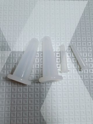 메디미케이알 커핑테라피 실리콘부항마사지 리프팅 페이스+바디 안티 셀룰 라이트 6pcs — 4.5점을 준 리뷰어가 2021년 2월 올린 사용 사진