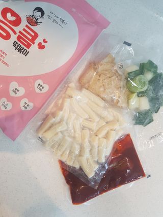 응큼떡볶이 — 5점을 준 리뷰어가 2021년 3월 올린 사용 사진