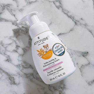 에티튜드 천연 젖병세정제 무향 아토베이비 폼타입 (295ml) 천연 친환경 비건 — 5점을 준 리뷰어가 2022년 8월 올린 사용 사진