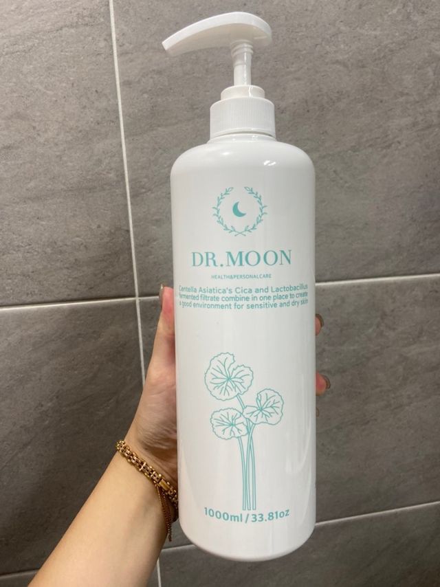 [닥터문] 센텔라 시카케어 화이트머스크 바디워시 1000ml 리뷰 사진