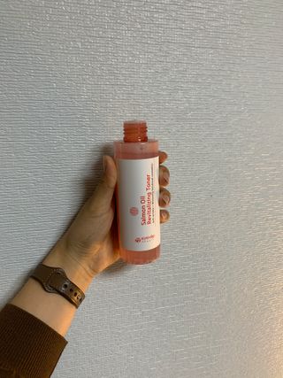 아이앤립 / EYENLIP 아이앤립 연어오일 리바이탈라이징 토너 — 5점을 준 리뷰어가 2021년 4월 올린 사용 사진