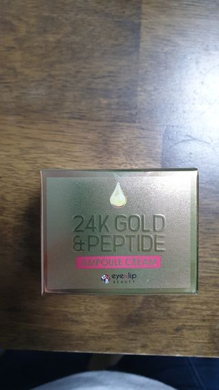 아이앤립 / EYENLIP 아이앤립 24K 골드 N 펩타이드 앰플 크림 — 5점을 준 리뷰어가 2021년 3월 올린 사용 사진