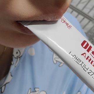자연에온 고함량 아르기닌 포텐 UP 5555mg 20g x 15포 — 4점을 준 리뷰어가 2021년 9월 올린 사용 사진