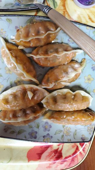 삼양냉동 [삼양] 얇은피불닭왕교자+얇은피까르보불닭왕교자 총4팩 — 3.5점을 준 리뷰어가 2021년 2월 올린 사용 사진