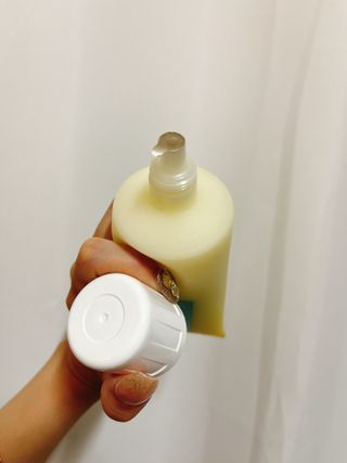 닥터시드 페퍼민트 앤 레몬 비건 비듬케어 쿨 탈모 두피 스크럽 샴푸 — 5점을 준 리뷰어가 2024년 7월 올린 사용 사진
