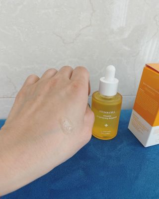 체르엠 스템앤셀 비타민 브라이트닝 에센스 30ml 1개 — 5점을 준 리뷰어가 2021년 9월 올린 사용 사진
