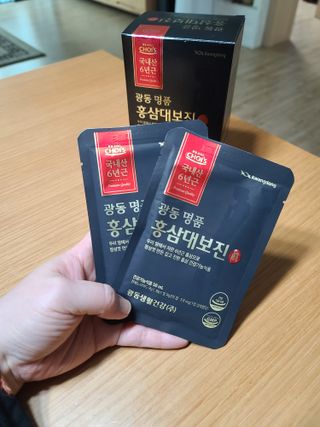 광동생활건강 광동 명품 홍삼대보진 50mL x 30포 — 5점을 준 리뷰어가 2023년 4월 올린 사용 사진