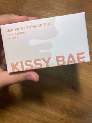KISSY BAE 키시베이 키시베이 리얼화이트 톤업틴트 — 4.5점을 준 리뷰어가 2021년 7월 올린 사용 사진