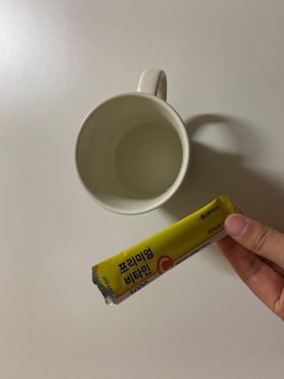 서울약사신협 프리미엄 비타민C 1,000mg_2.5g x 50포 — 5점을 준 리뷰어가 2021년 9월 올린 사용 사진