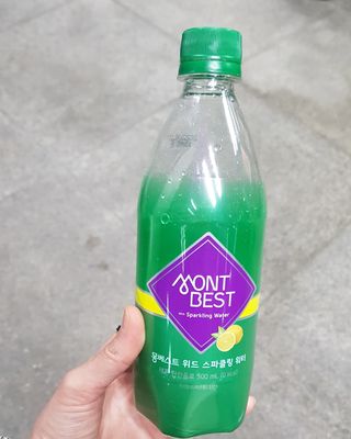 몽베스트 Montbest with Sparkling water Lemon OR Lime 20병(랜덤) — 5점을 준 리뷰어가 2021년 10월 올린 사용 사진