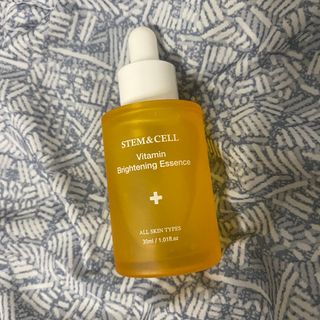 체르엠 스템앤셀 비타민 브라이트닝 에센스 30ml 1개 — 4.5점을 준 리뷰어가 2021년 9월 올린 사용 사진