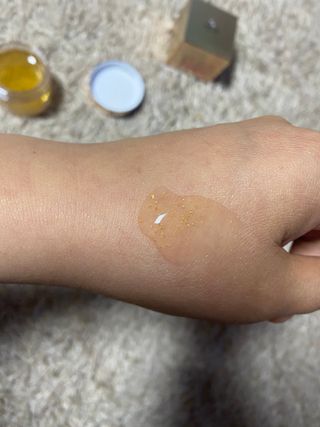 아이앤립 / EYENLIP 아이앤립 24K 골드 N 펩타이드 앰플 크림 — 4.5점을 준 리뷰어가 2021년 4월 올린 사용 사진