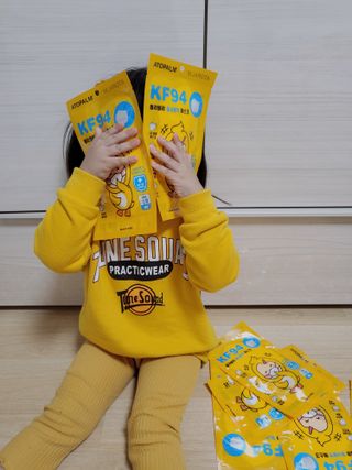 아토팜 블라블라 황사방역 마스크 KF94 — 5점을 준 리뷰어가 2021년 9월 올린 사용 사진