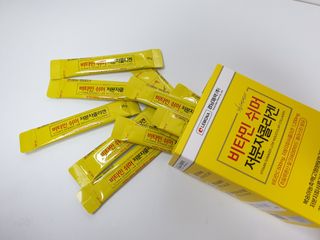 자연에온 경남제약 비타민 쉬머 저분자콜라겐 20g x 30포 — 5점을 준 리뷰어가 2021년 12월 올린 사용 사진