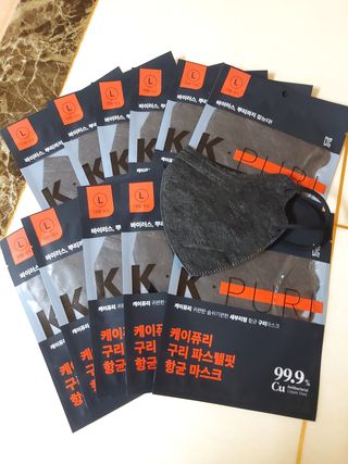 [케이퓨리] 케이퓨리 항균 구리마스크 15매 (대형/중형/키즈) — 5점을 준 리뷰어가 2022년 12월 올린 사용 사진