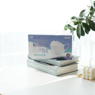 데일리브레스황사마스크KF94대형 데일리브레스 황사방역마스크 KF94 대형 — 5점을 준 리뷰어가 2021년 4월 올린 사용 사진