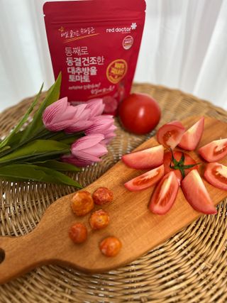 레드닥터 완숙토마토 + 통째로 동결건조한 대추방울토마토 — 5점을 준 리뷰어가 2022년 11월 올린 사용 사진