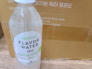 아쿠아스 플레이버워터 [아쿠아스] 제로칼로리 플레이버워터 복숭아/청포도 1BOX 20개입 — 5점을 준 리뷰어가 2021년 4월 올린 사용 사진