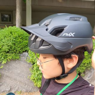 카부토코리아 자전거헬멧 Canvas-sports & FMX — 5점을 준 리뷰어가 2022년 6월 올린 사용 사진
