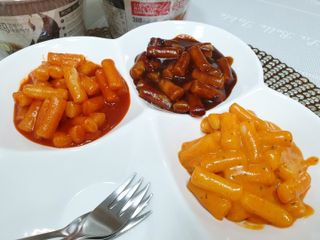 추억의 국민학교 떡볶이 국떡 컵볶이 선물박스 — 5점을 준 리뷰어가 2022년 1월 올린 사용 사진