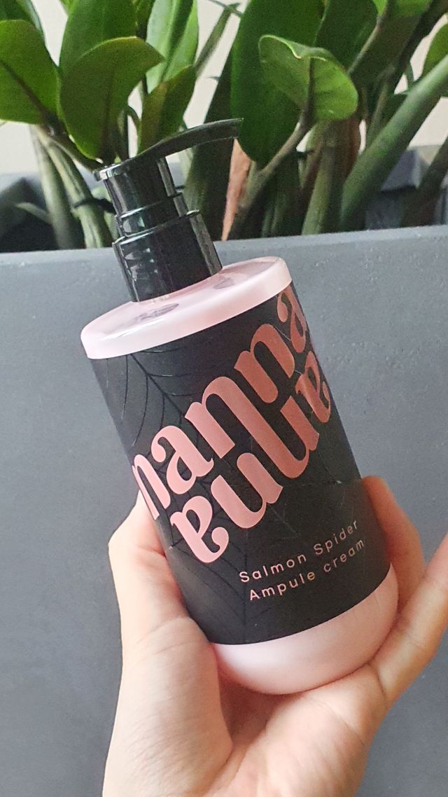 난나 살몬 스파이더 검버섯 미백 톤업 화이트닝 연어 앰플 크림 300ml 대용량 리뷰 사진