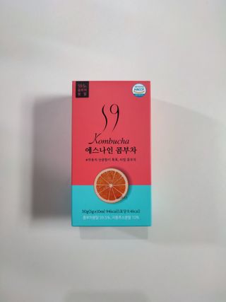 리넥무역 에스나인 콤부차 건강발효 콤부함량59 자몽 5gx10포 — 4점을 준 리뷰어가 2021년 7월 올린 사용 사진