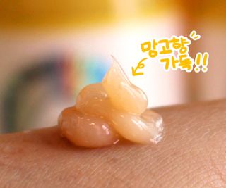 썸헤어 / SUMHAIR 썸헤어 스칼프 케어 샴푸+트리트먼트 트로피컬망고티 — 4점을 준 리뷰어가 2021년 6월 올린 사용 사진