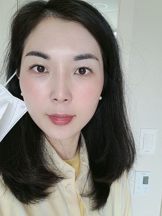 AHC 아우라 시크릿 톤업 벨벳 — 5점을 준 리뷰어가 2021년 4월 올린 사용 사진